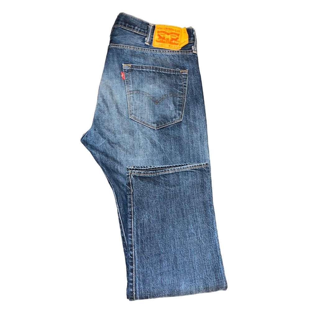 LEVI’S 501 Straight Fit Jeans Med Wash Distressed Size Regular 38x32
